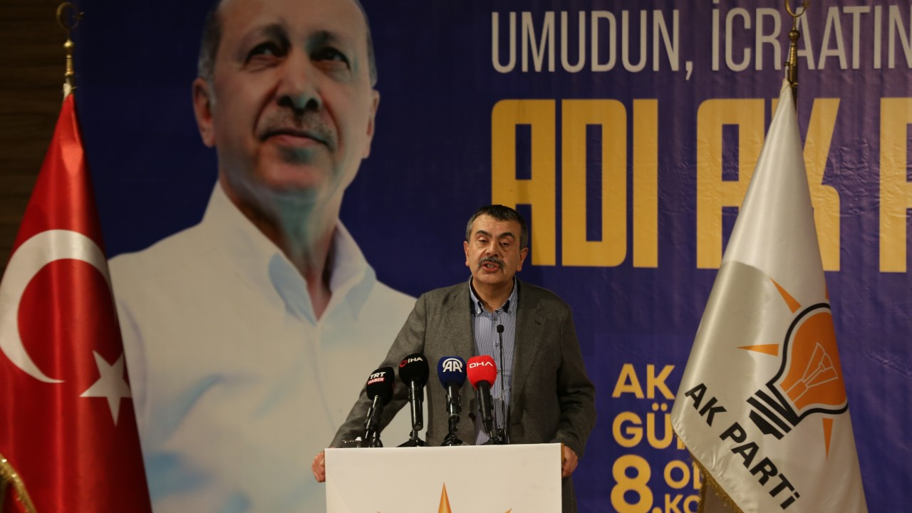 Yusuf Tekin’den eleştirilere yanıt: ‘CHP yönetimi kendi tarihleri ile ilgili hiçbir şey bilmiyor’